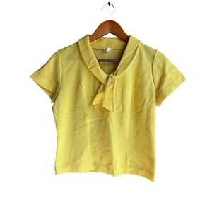 Vintage 70s Bright Yellow Acrylic Knit Collared Short Sleeve Textured Top Size S